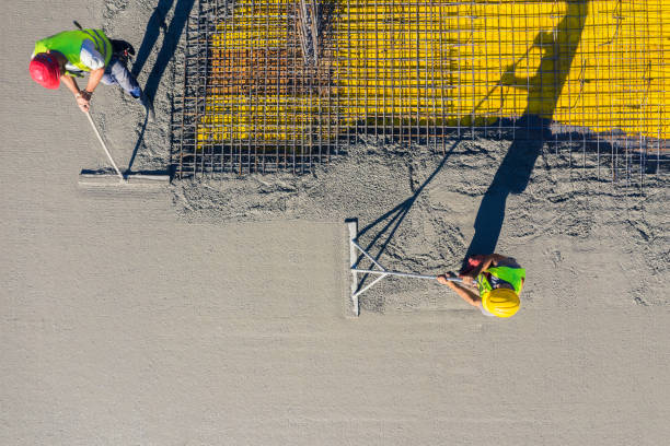 Best Commercial Concrete Services in Pelican Marsh, FL